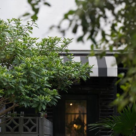 台南 バードアイ ガーデン【ペット可】 Bed & Breakfast エクステリア 写真
