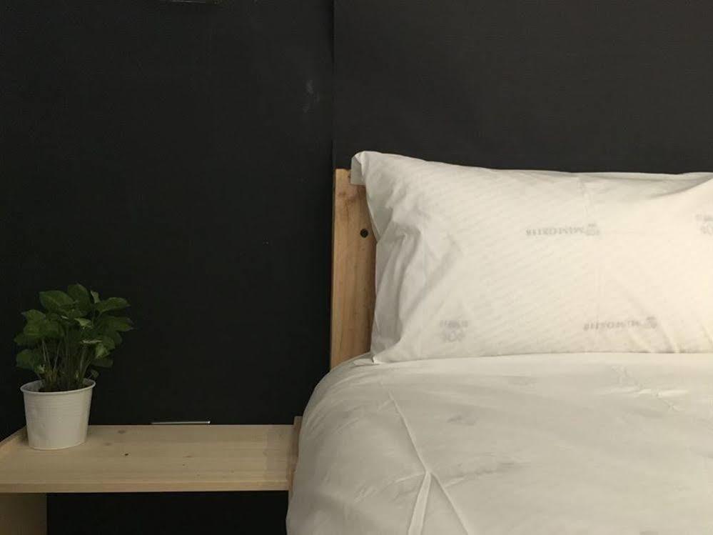 台南 バードアイ ガーデン【ペット可】 Bed & Breakfast エクステリア 写真